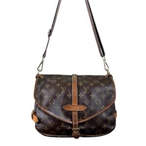 Louis Vuitton Vintage Monogram Saumur 30 Crossbody Bag Authentic